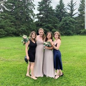 Meet your Posher, Laura